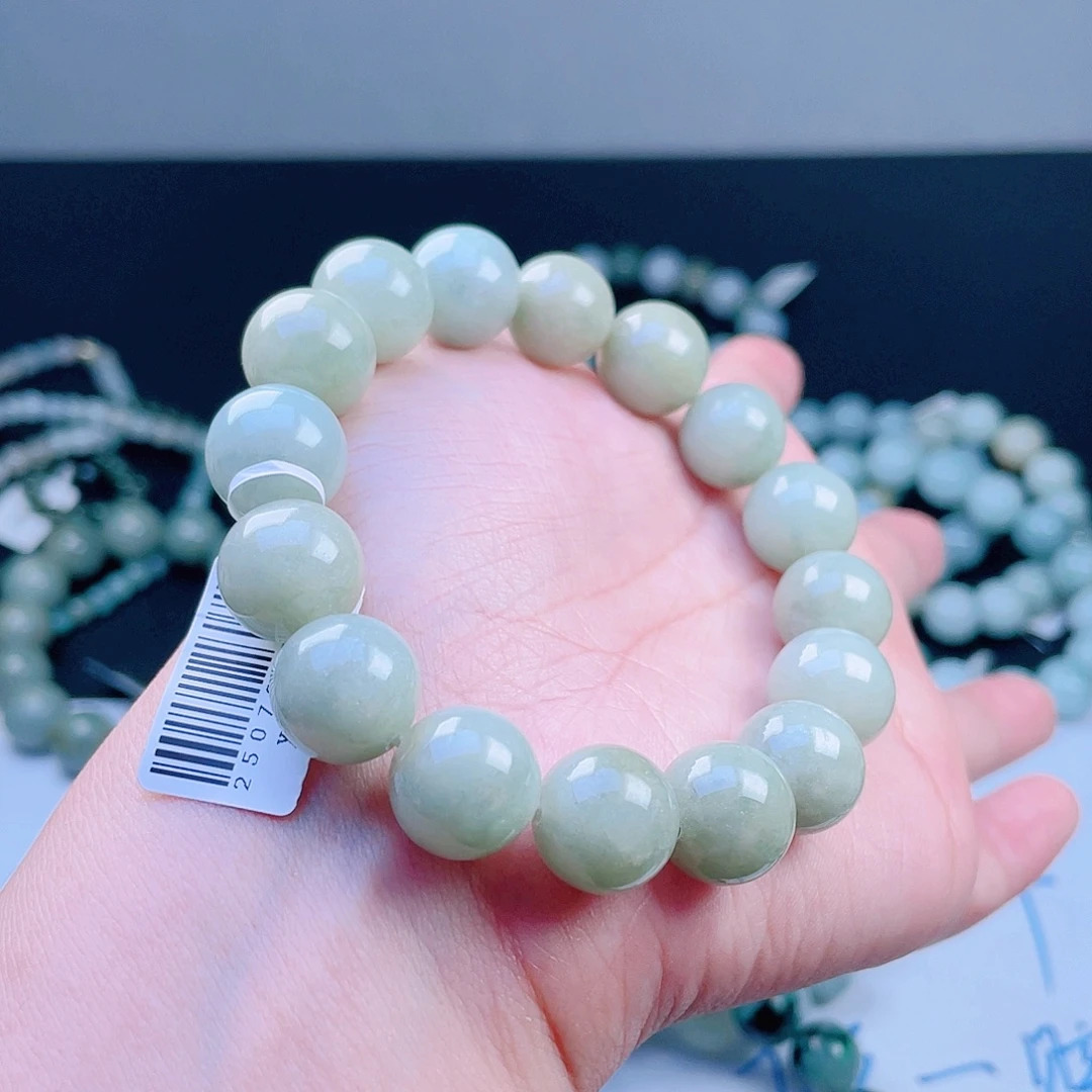 定制翡翠未镶嵌珠串