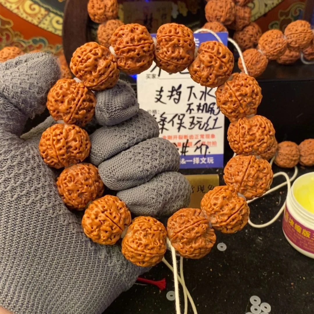 风***云手串金刚菩提24+蜂窝梅花