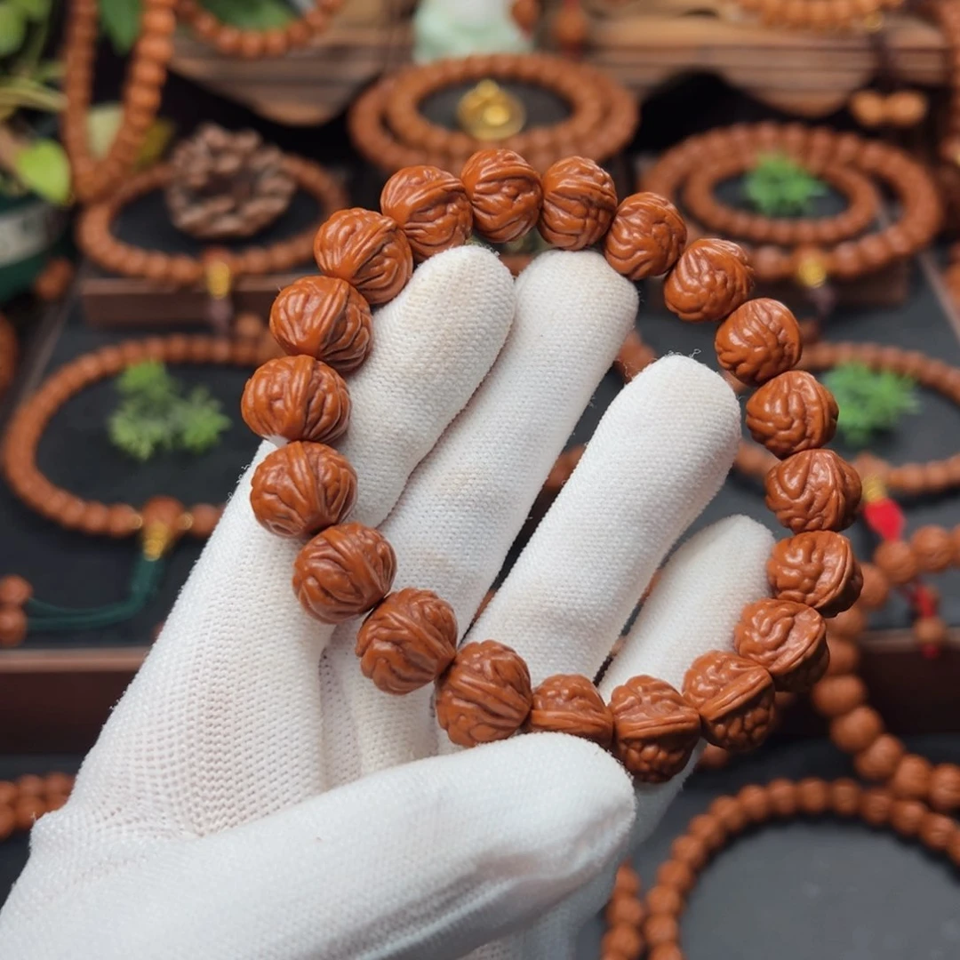 吊坠桃核?****?1.4双脊龙新品手串