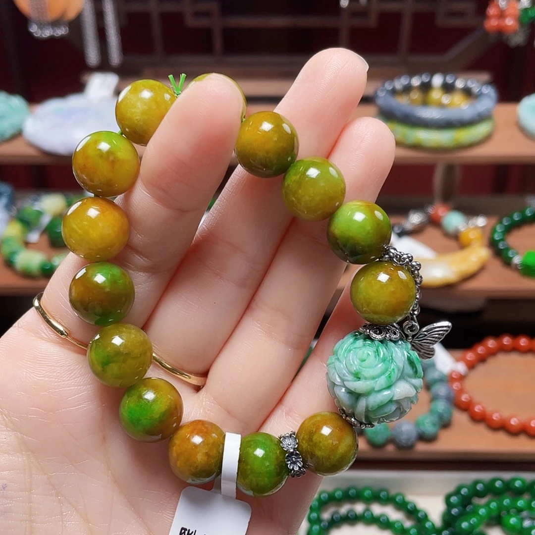丽***川翡翠未镶嵌手链饰品