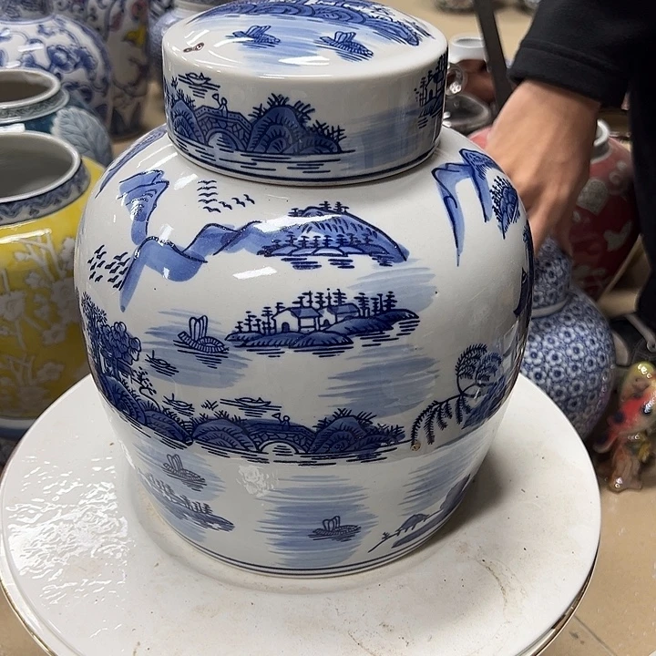 瓷片微瑕。。。。。。。。。。。