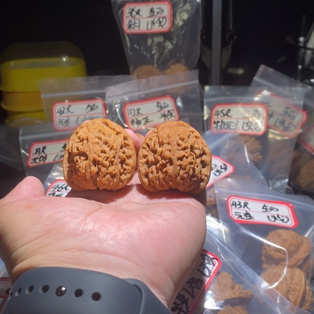小****吊坠文玩核桃43全品南疆