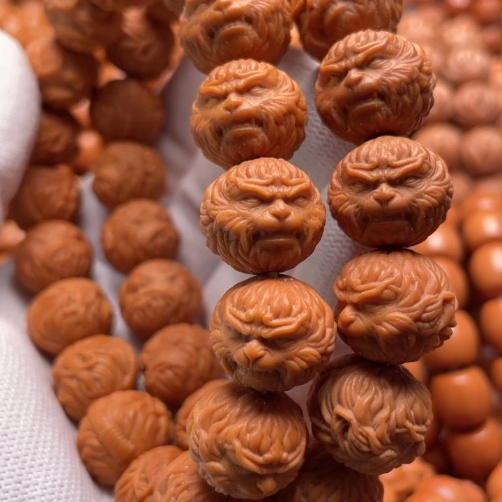 猴头核桃吊坠六*斗战胜佛