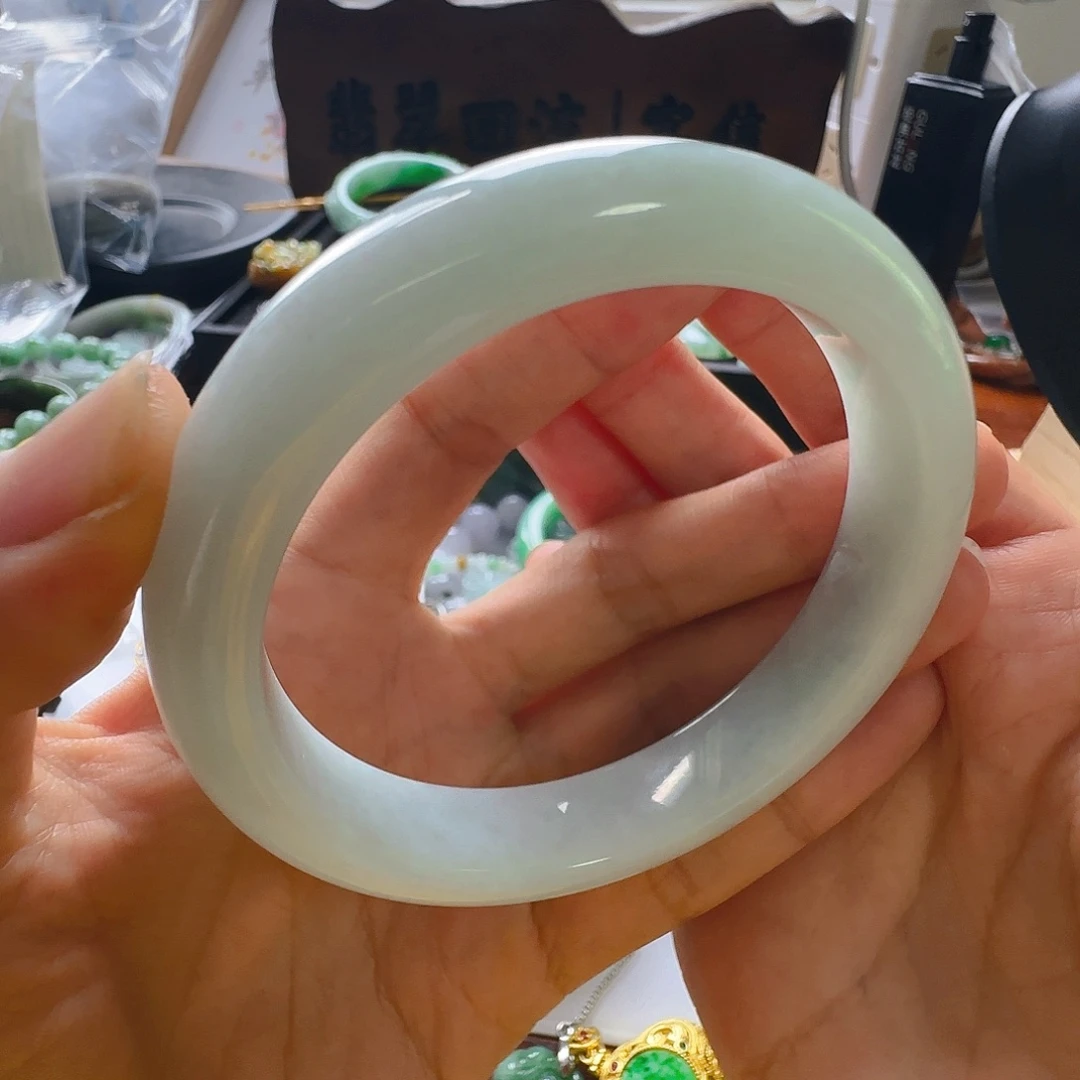 翡翠未镶嵌手镯翡翠380