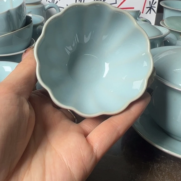 员*阿克，同比咯困啊咯可