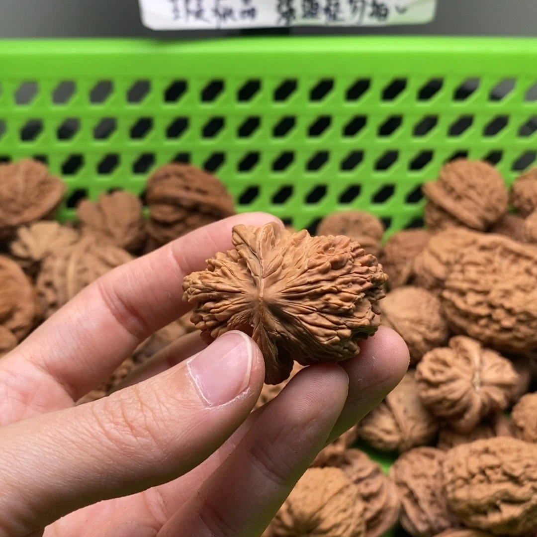 问***林文玩核桃把件定制商品不退不换