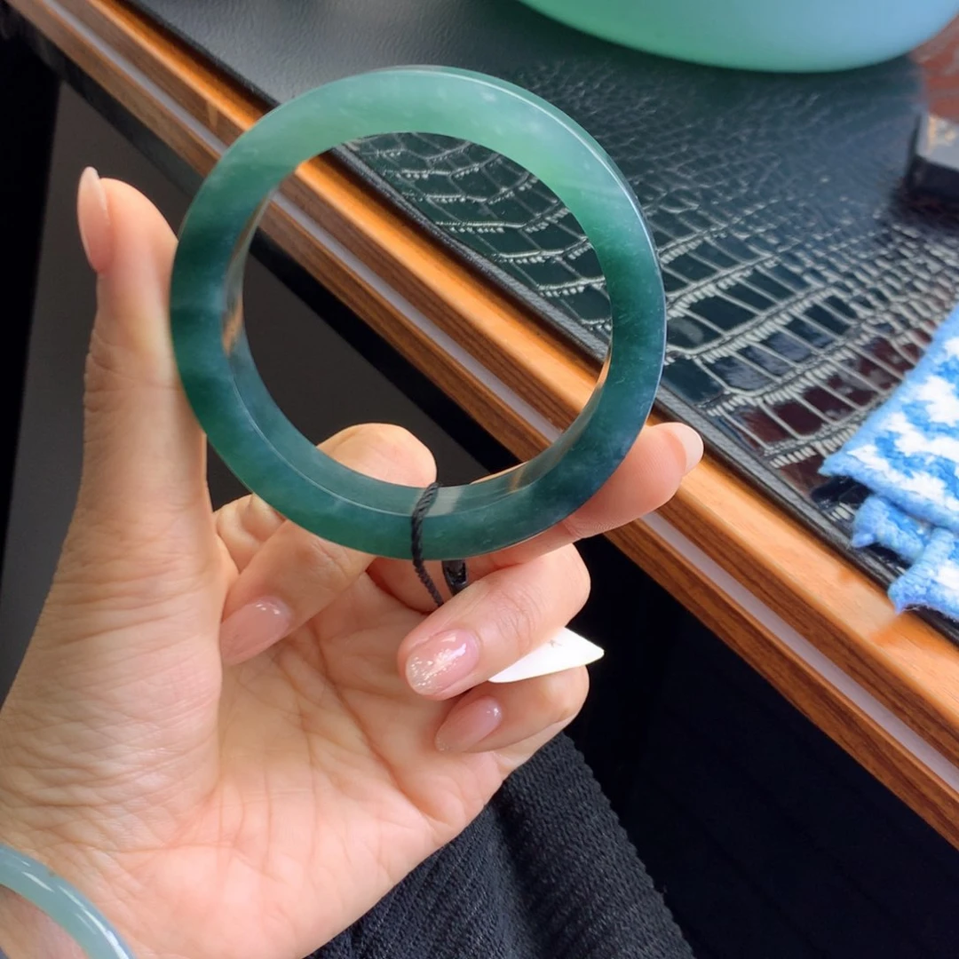 未镶嵌纯天然A货翡翠定制翡翠