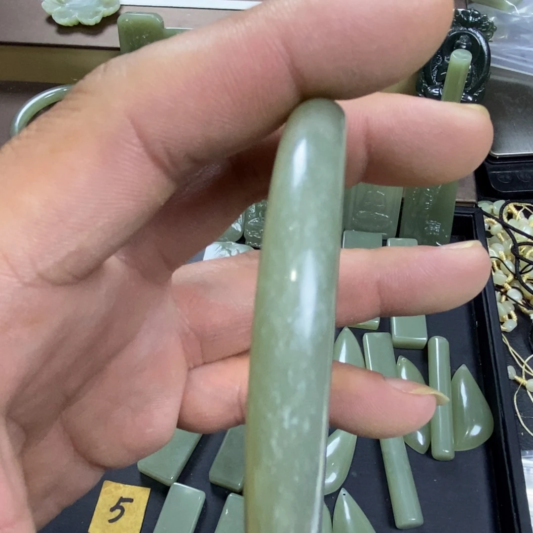 颈饰未镶嵌和田玉静*068