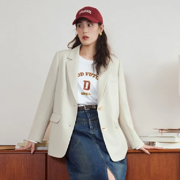 微胖大码女装通勤休闲西装正肩显瘦简约气质西服23DS81039
