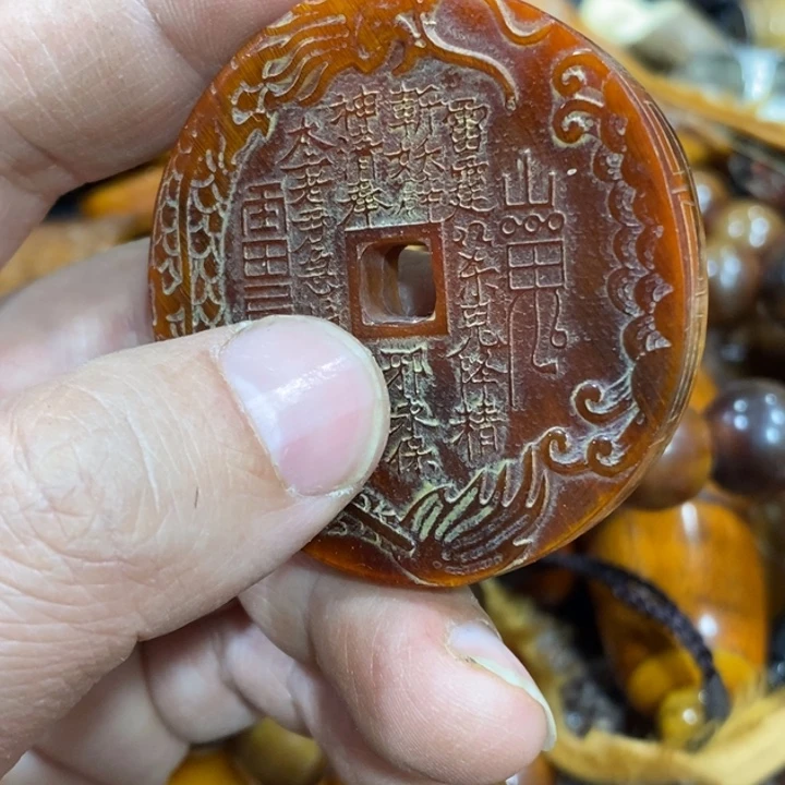 滴血莲花菩提吊坠