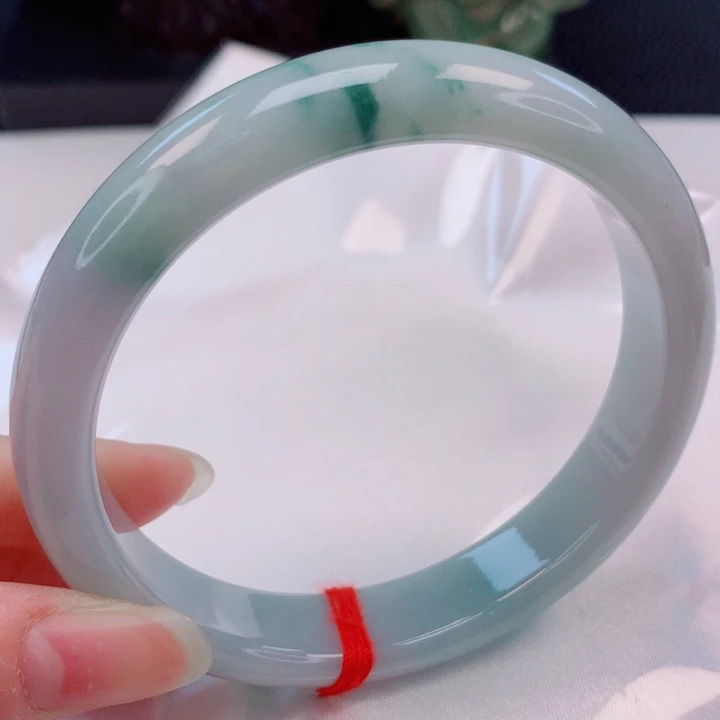 翡翠未镶嵌手镯63圈