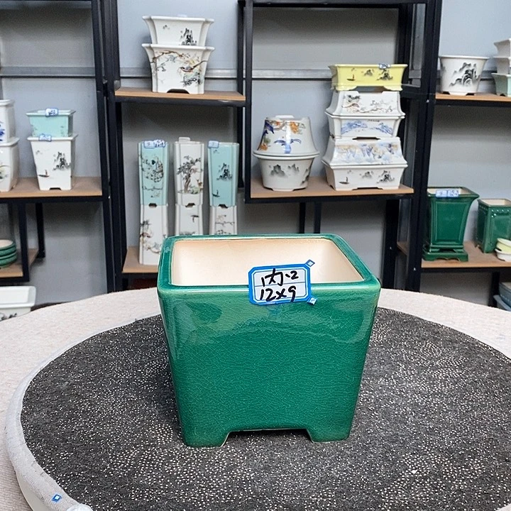 紫砂的花盆很漂亮30