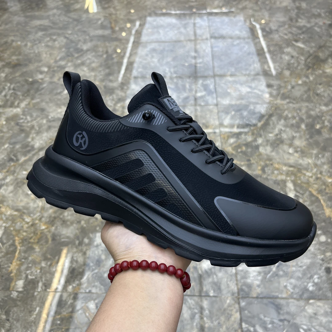 男鞋轻便舒适系带男鞋男士鞋百搭黑色休闲鞋透气时尚潮流鞋子