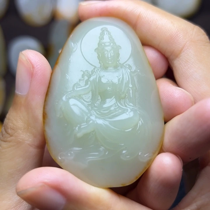 和田玉未镶嵌颈饰