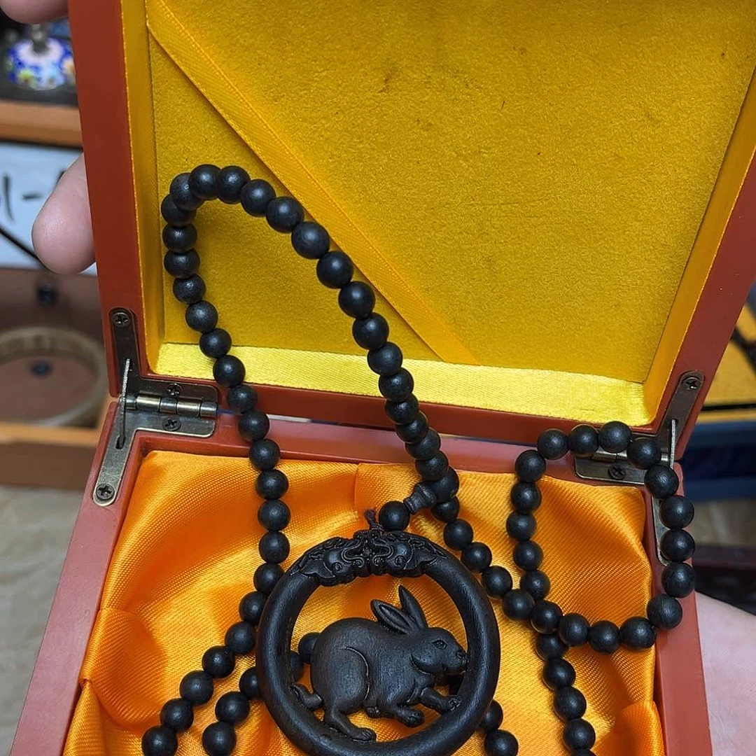 大叶紫檀（黑酸枝木类）