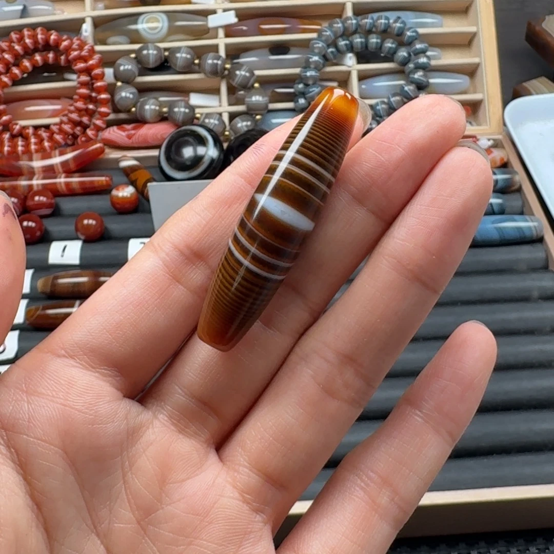 重***楼玛瑙/玉髓未镶嵌颈饰