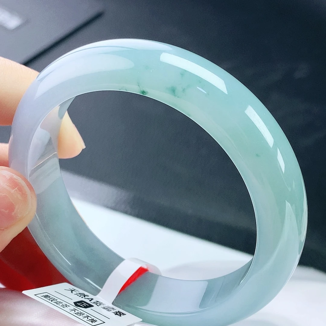 未镶嵌手镯翡翠58轮胎