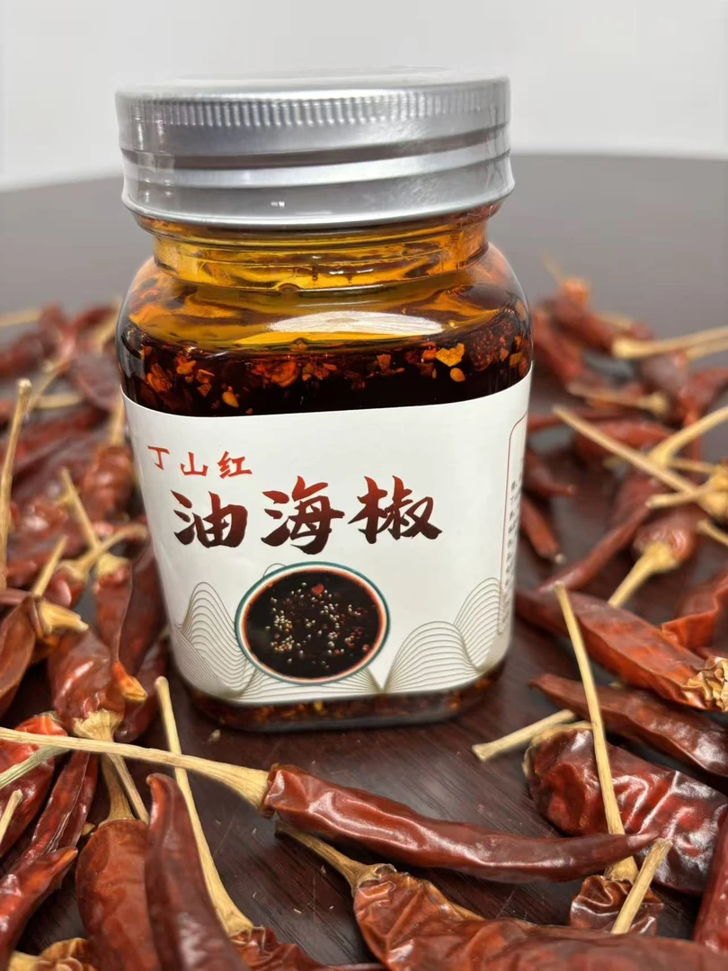 辣椒海椒酱含腊肉粒辣椒酱油泼辣子