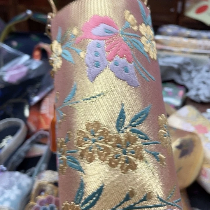 盖碗猎***砸杯子里还有好多