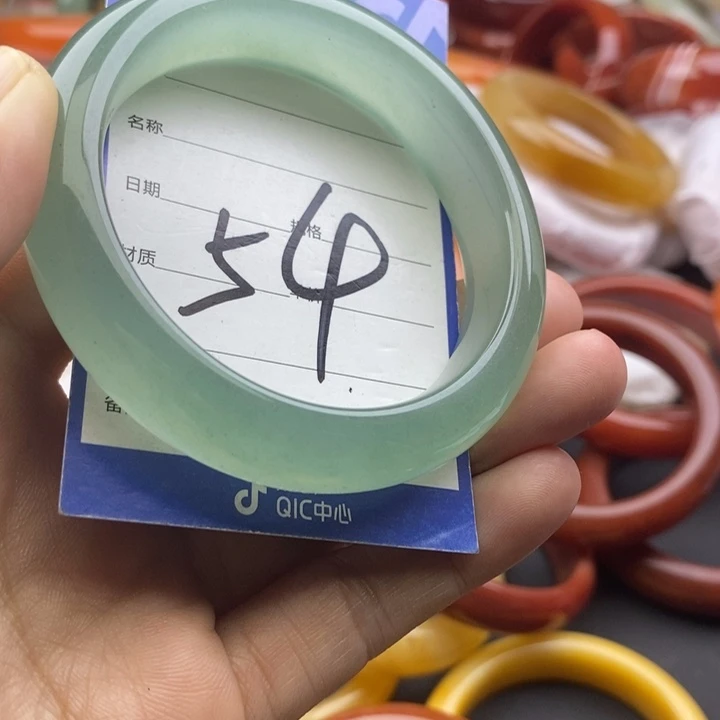 石英质玉未镶嵌手镯