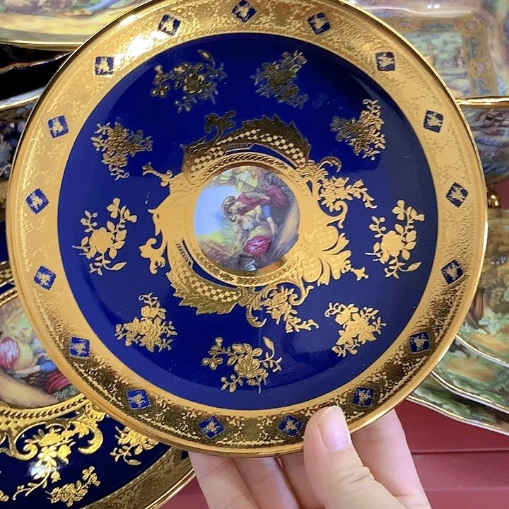 微瑕2只………………………………