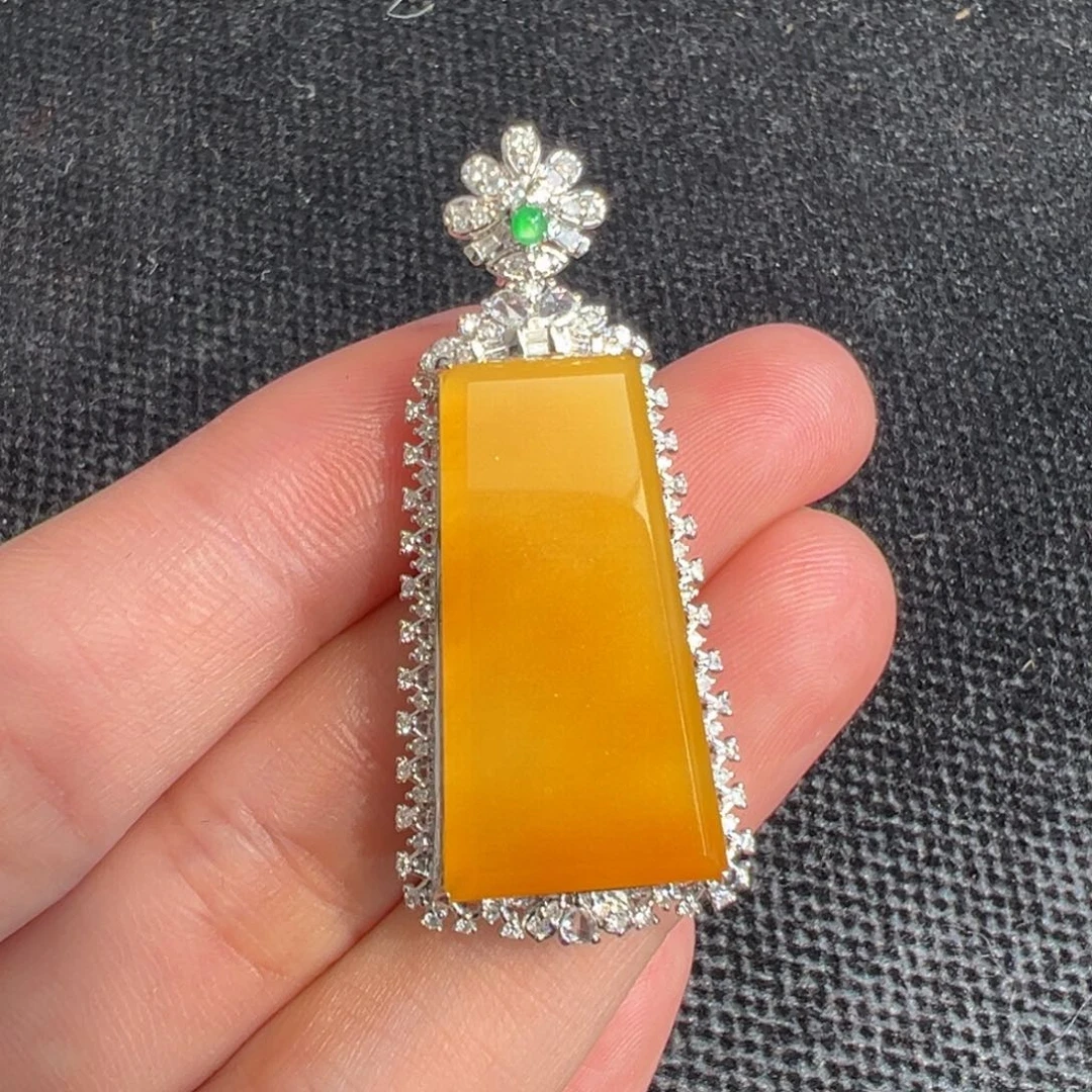 翡翠吊坠(不含链)18K金镶嵌收到货48小时鉴赏期