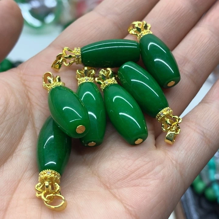 颈饰未镶嵌翡翠吊坠