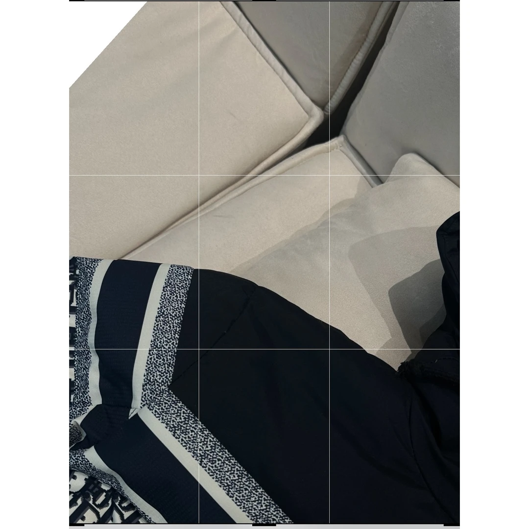 2025秋冬（DD412WY05）新款冬季双面穿满身提花连帽外套男女同款