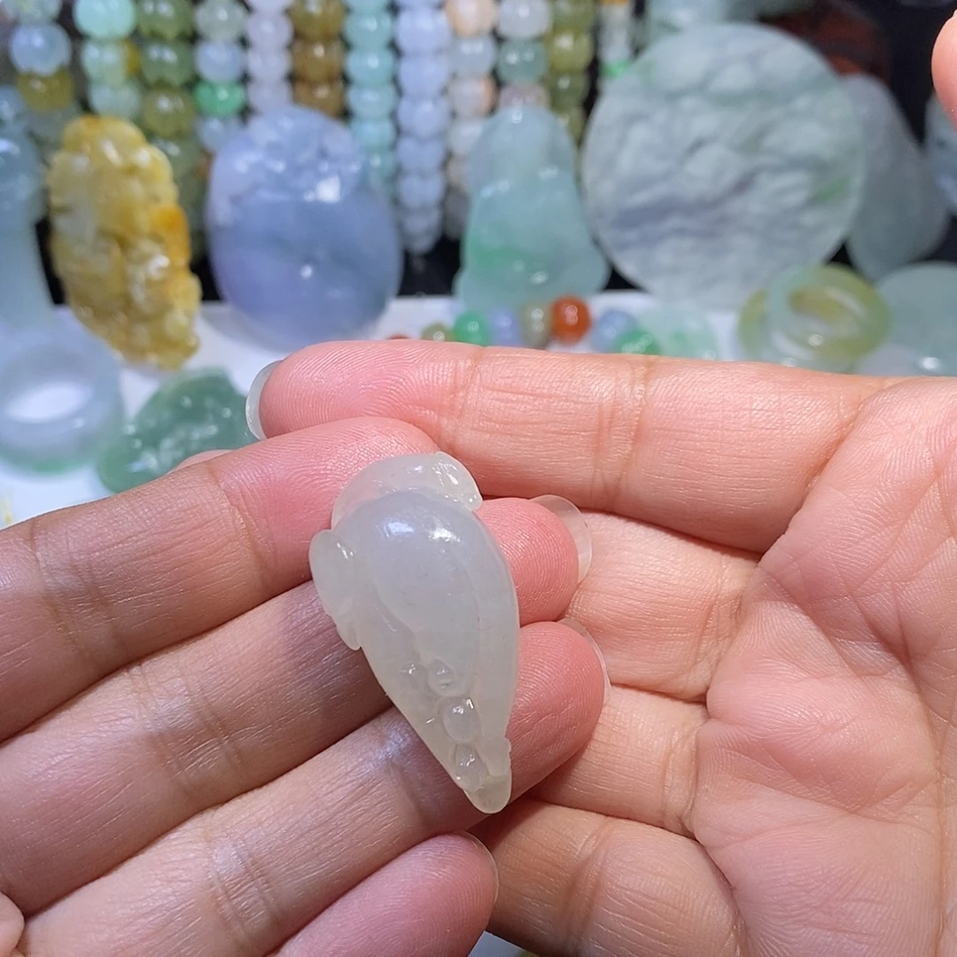 定制翡翠未镶嵌佛瓜