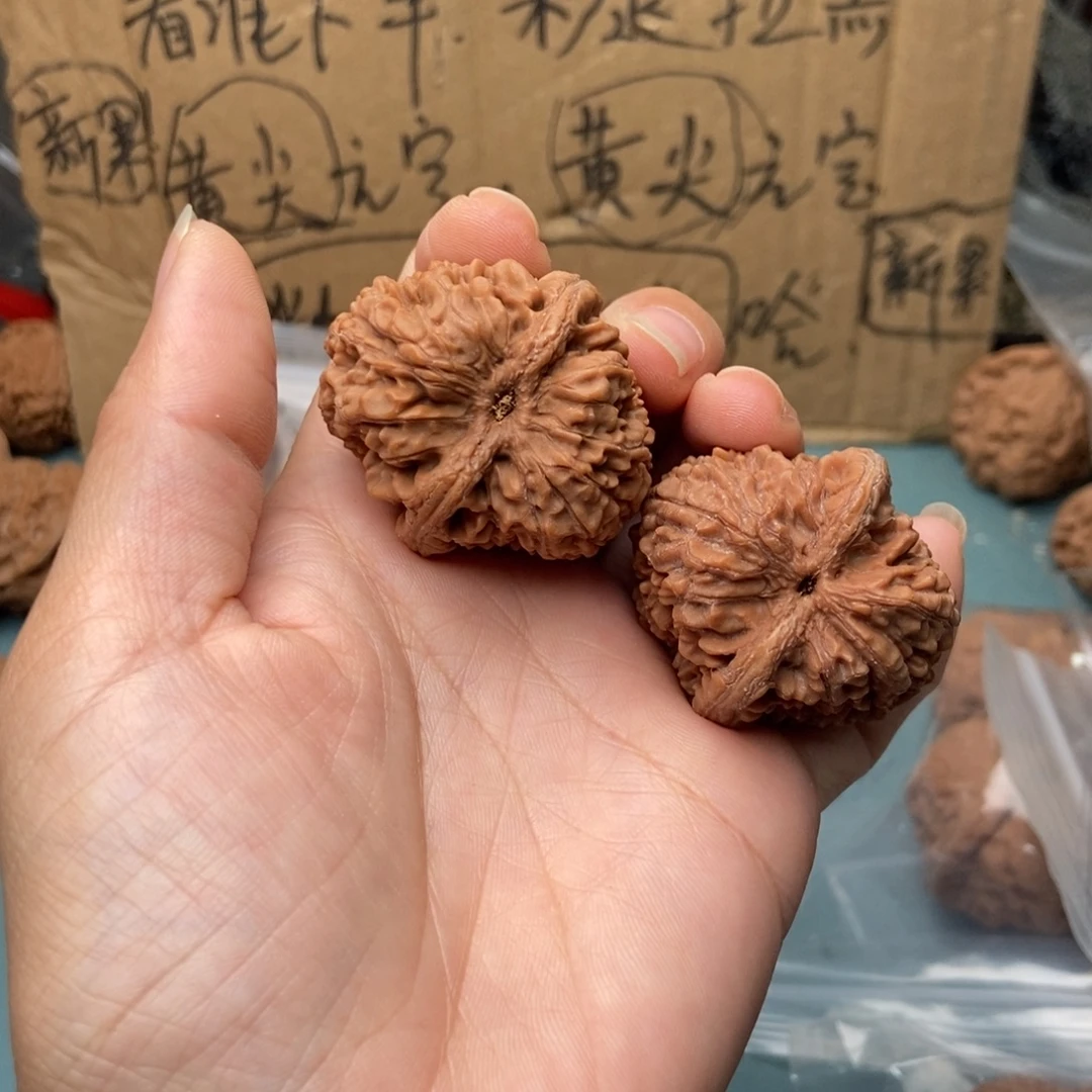 彦***C吊坠文玩核桃蒜头78