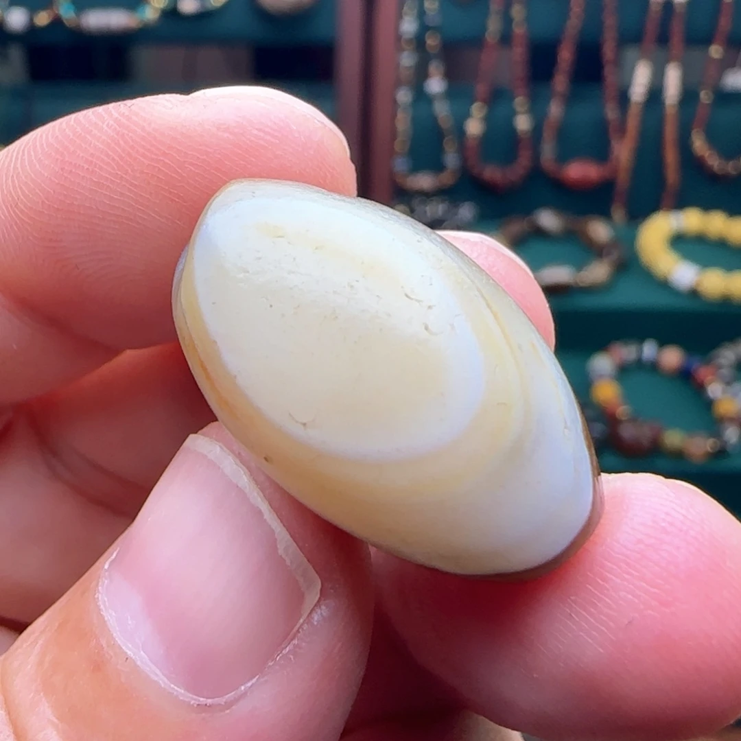 未镶嵌颈饰玛瑙/玉髓