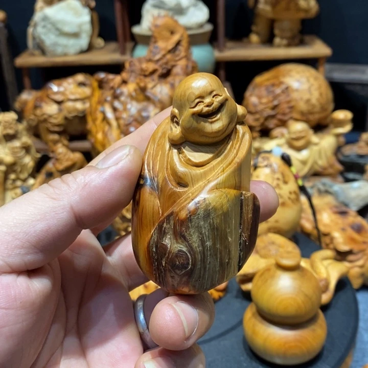 柏木（崖柏）崖柏根雕弥勒手把件