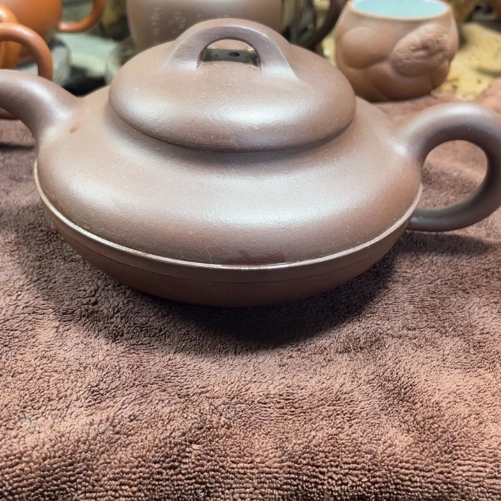 紫砂茶壶紫砂壶等文物古迹的