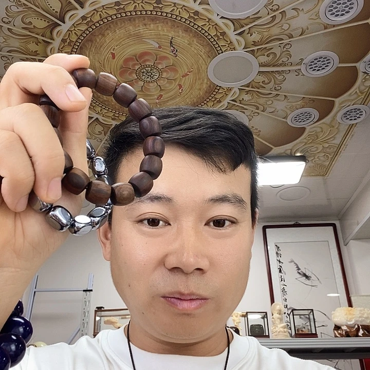 大叶紫檀（黑酸枝木类）2569
