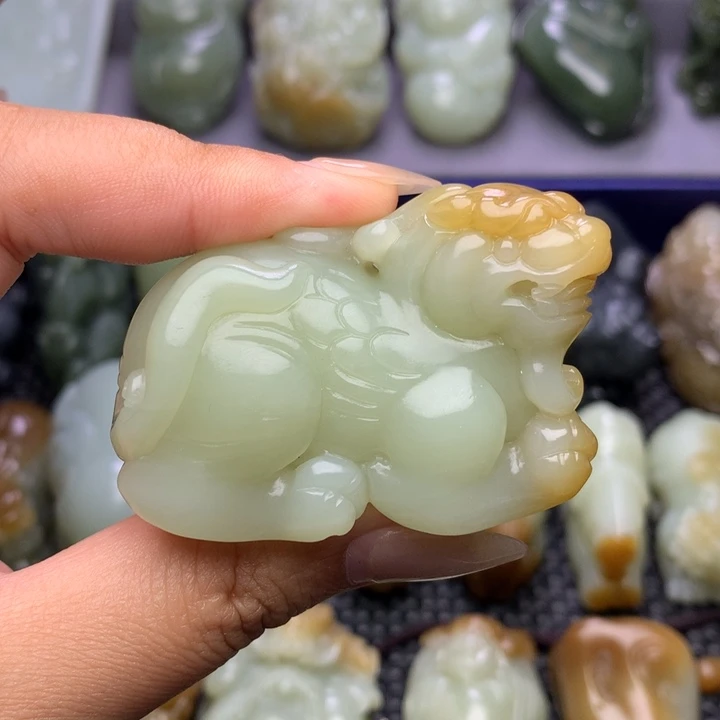 未镶嵌和田玉把件柚**选
