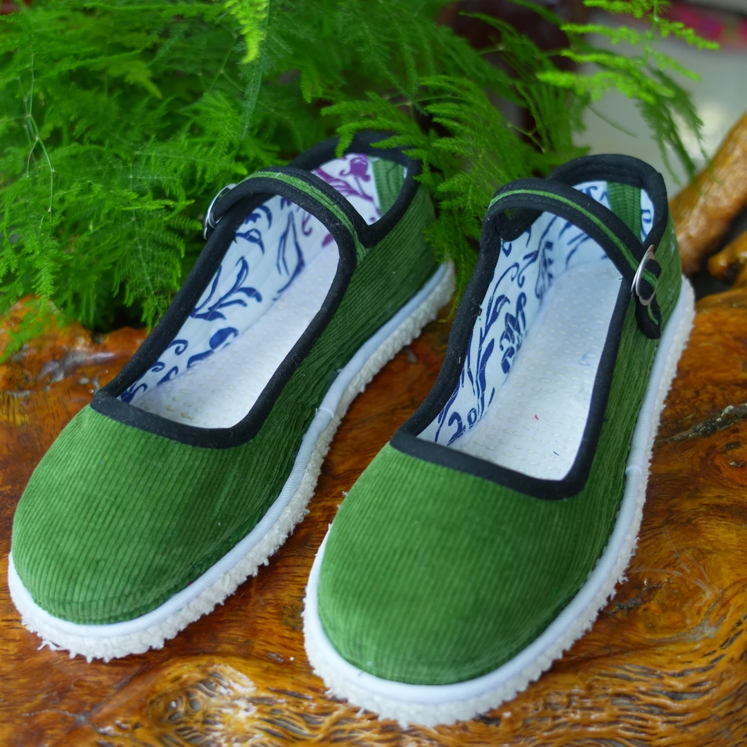 女士青苹果灯芯绒手工千层底女士方口鞋断码