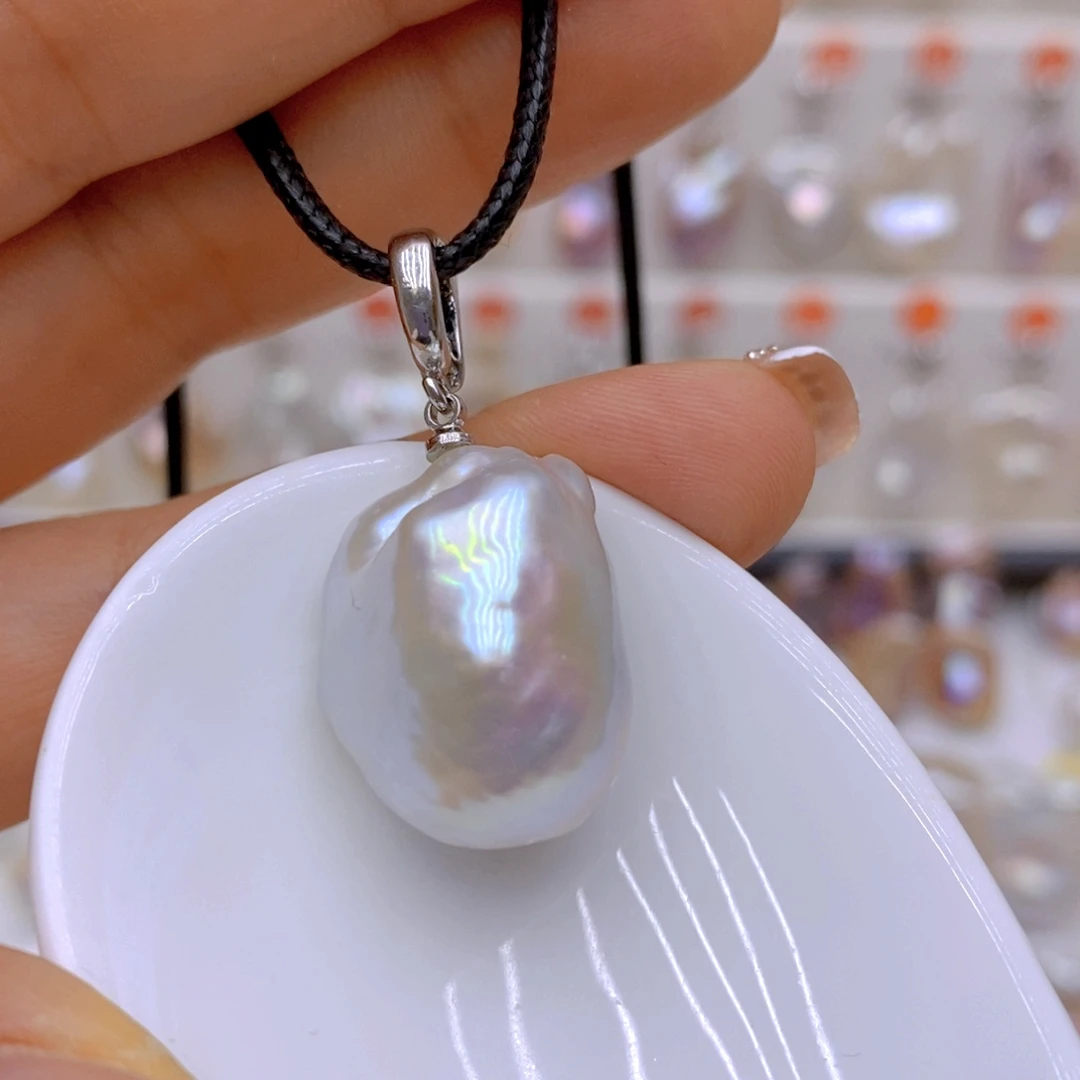 未镶嵌颈饰淡水珍珠