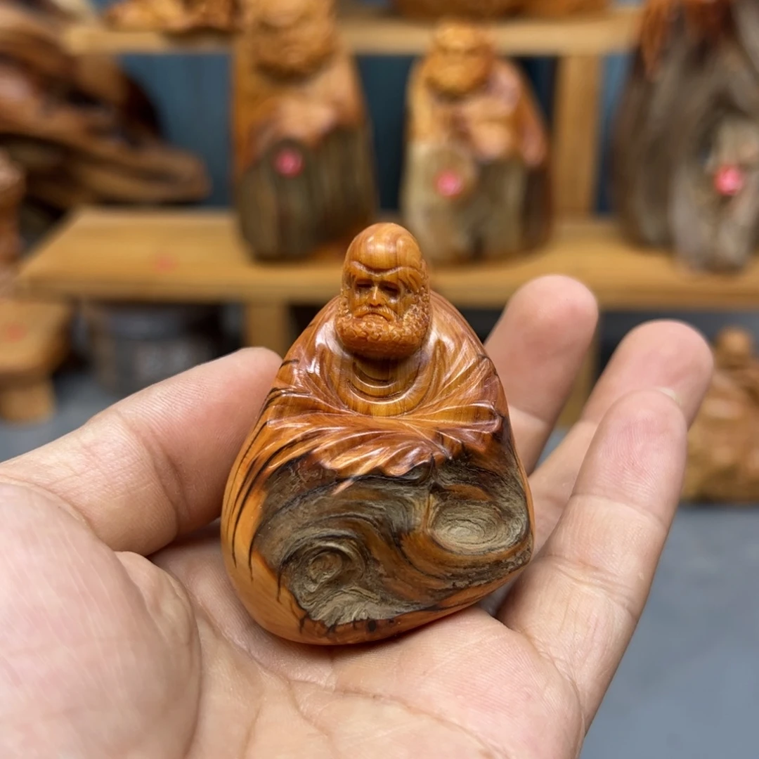 李***麦木崖柏木摆件手把件