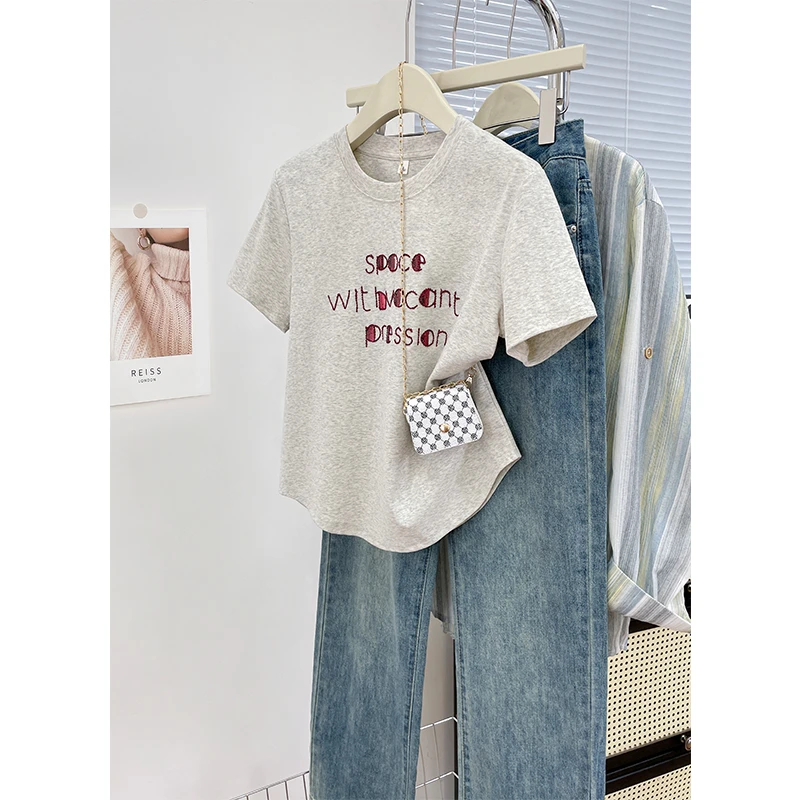 2025百搭亮片刺绣T恤衫夏季时尚设计感短袖女小众宽松显瘦上衣夏