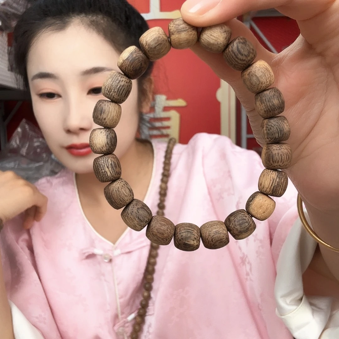 沉香手串海南沉香天然野虫漏鼓珠0.9单圈多样性发一