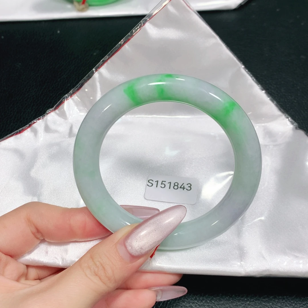 翡翠未镶嵌手镯（圆镯）S151843-04