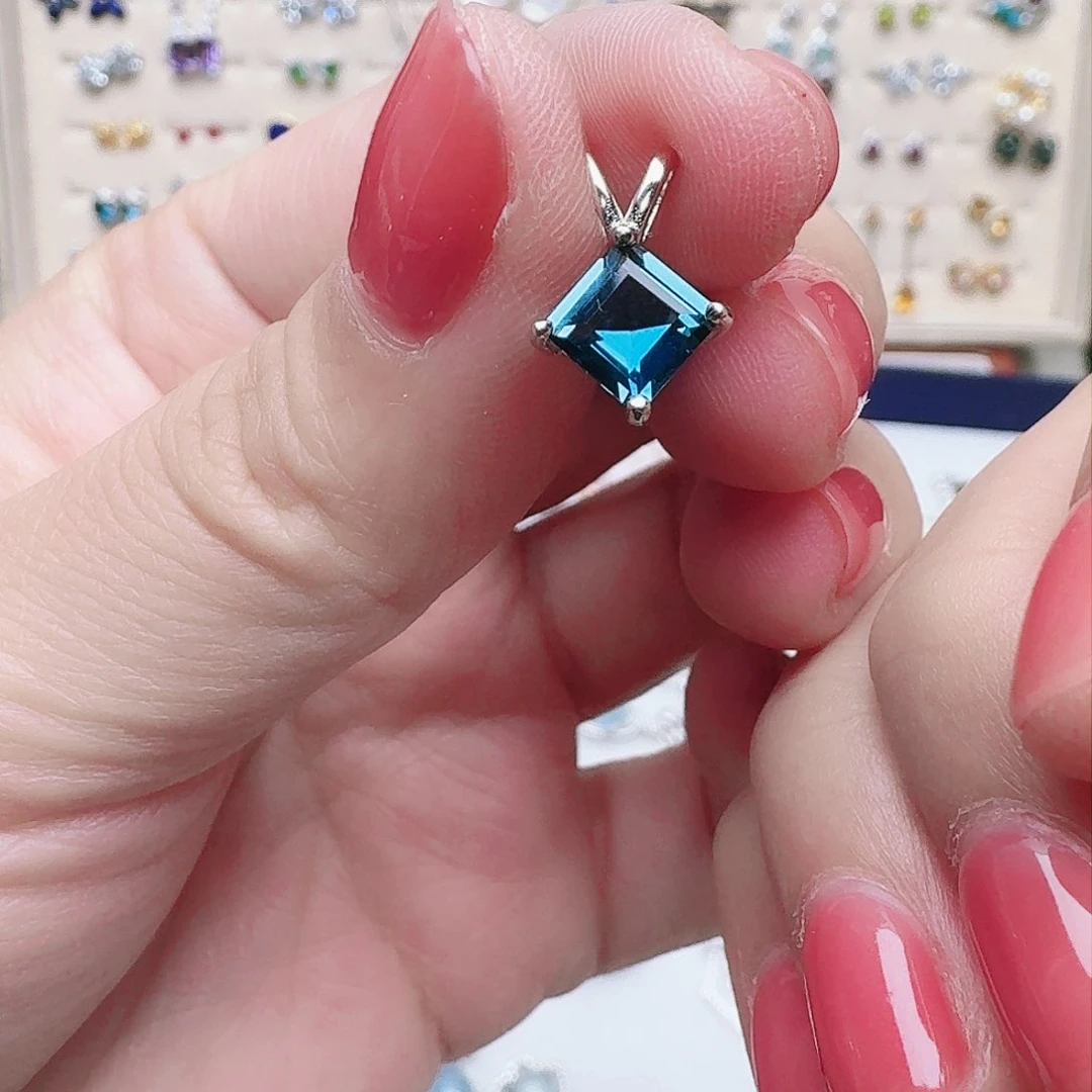 托帕石吊坠(不含链)银S925镶嵌