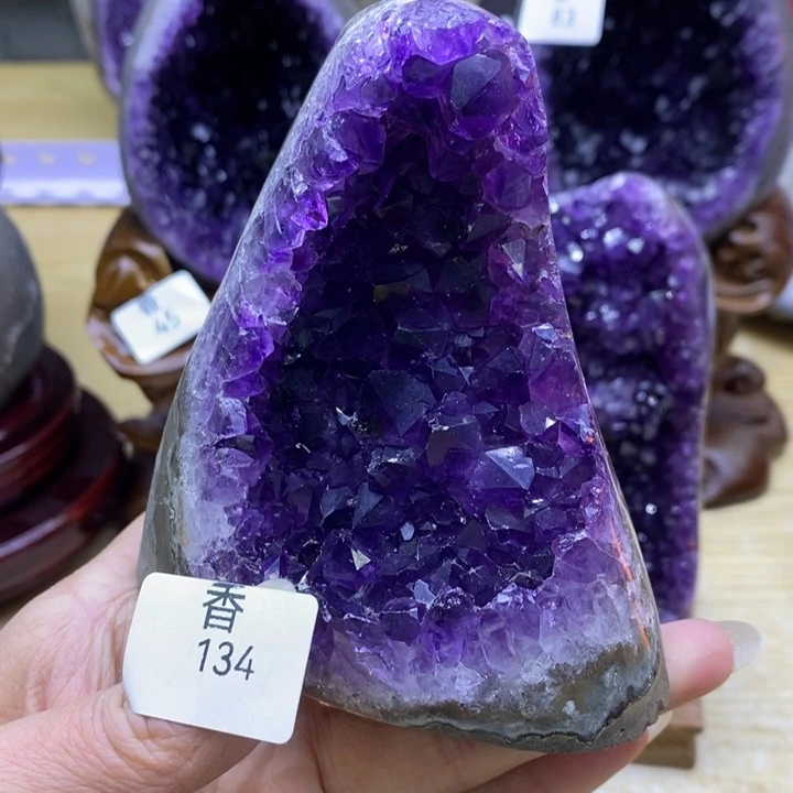 水晶大型摆件（非配饰）未镶嵌紫**尘