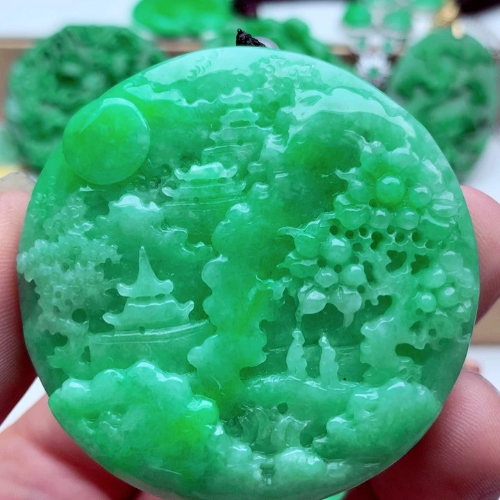 翡翠未镶嵌吊坠(不含链)