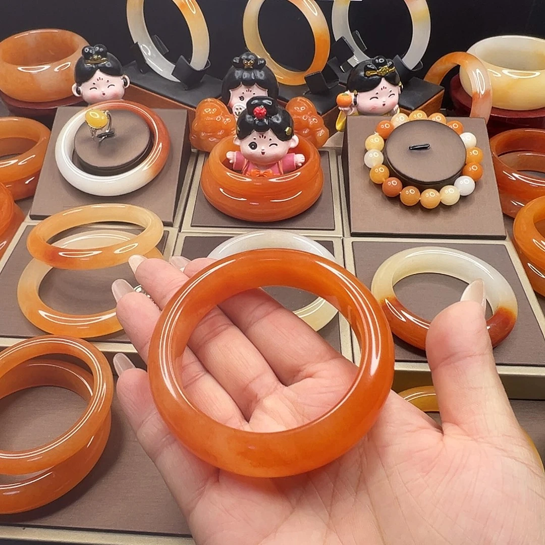 石英质玉（黄龙玉）未镶嵌手镯包容福利58