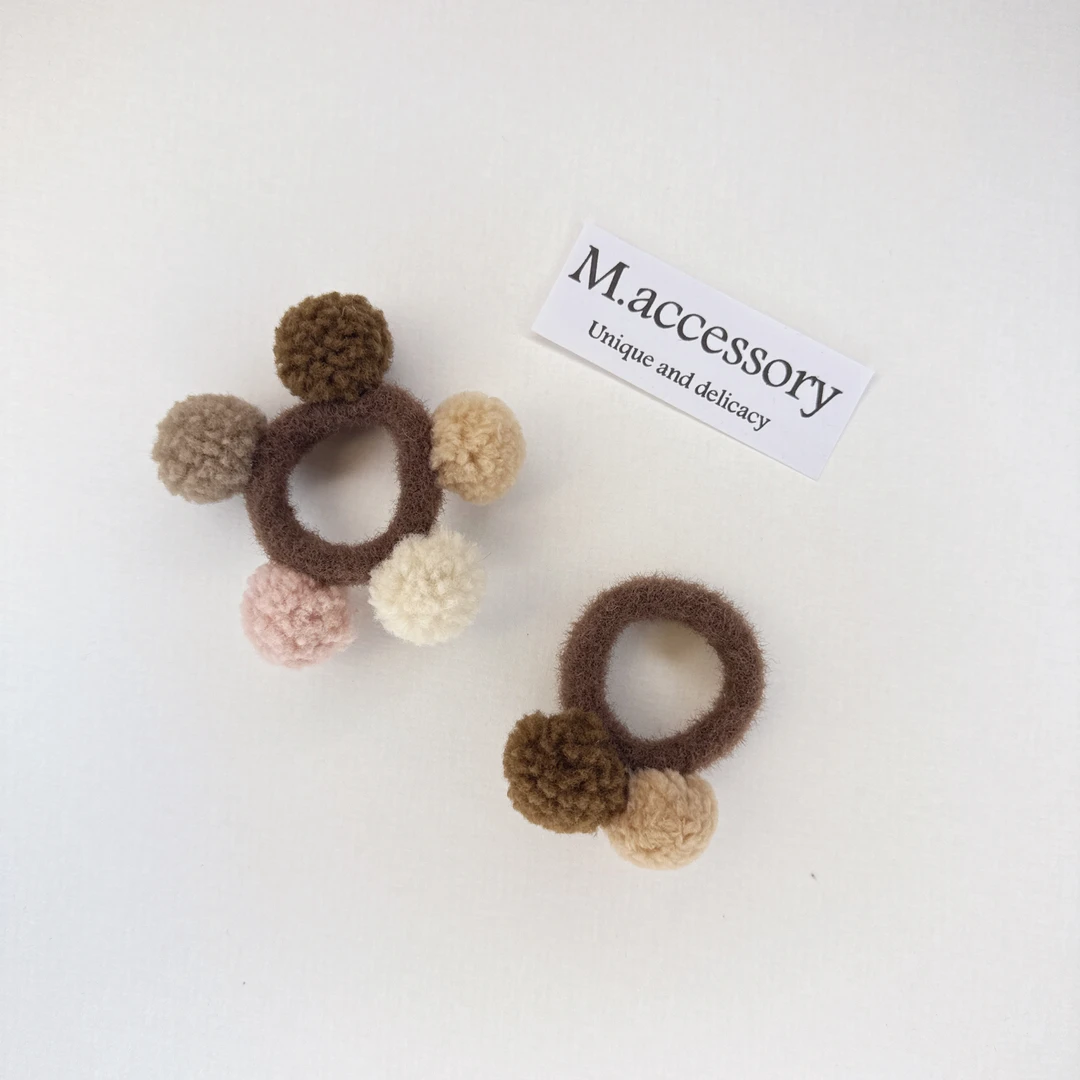 Mi33 毛绒彩球发绳发圈 Q21052Q51