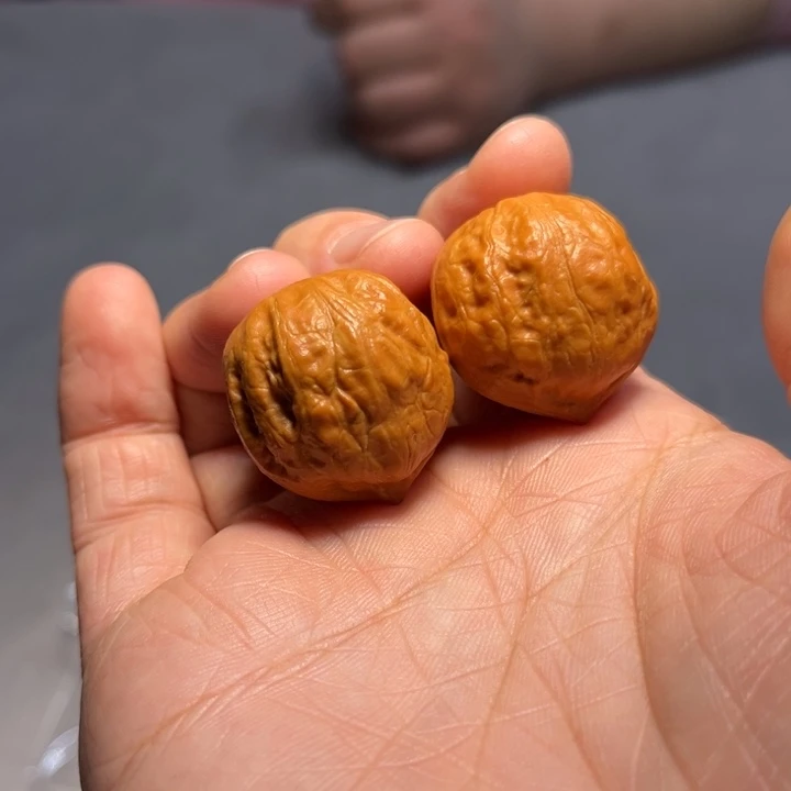文玩核桃把件正圆8364