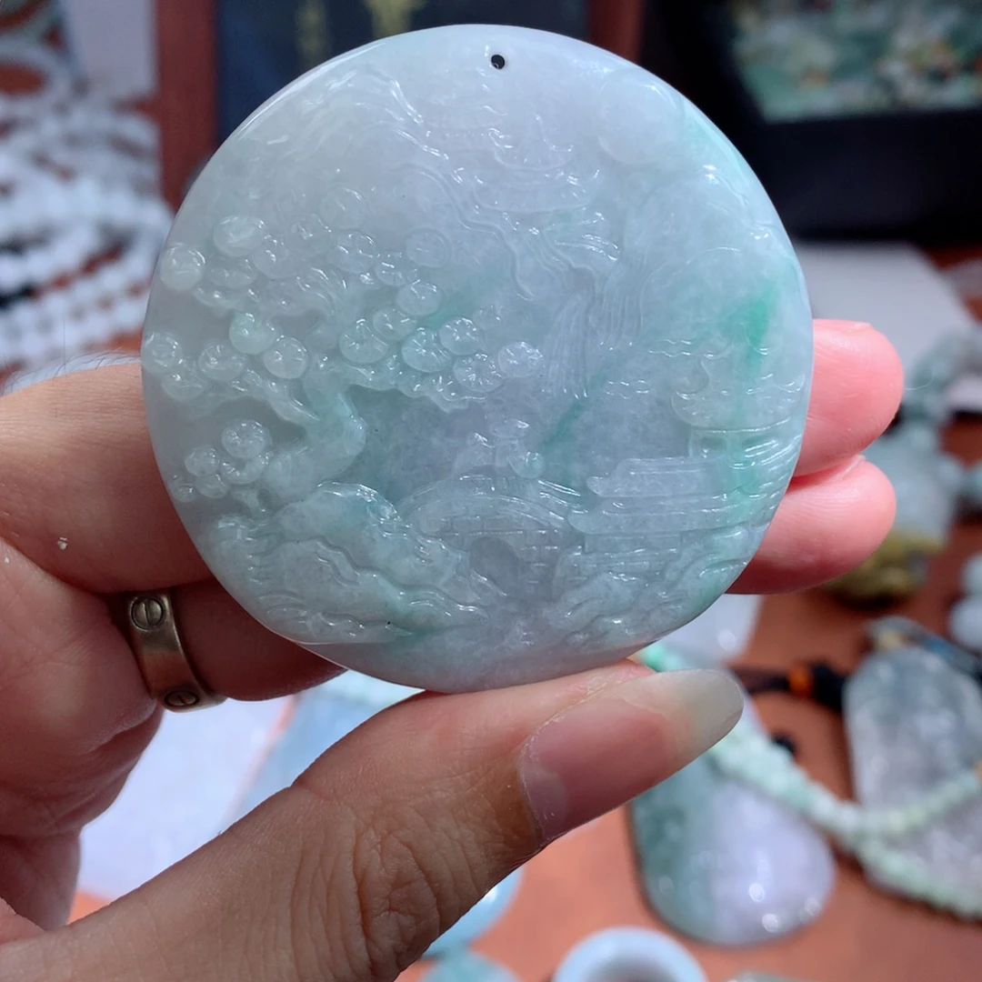 翡翠未镶嵌颈饰翡翠