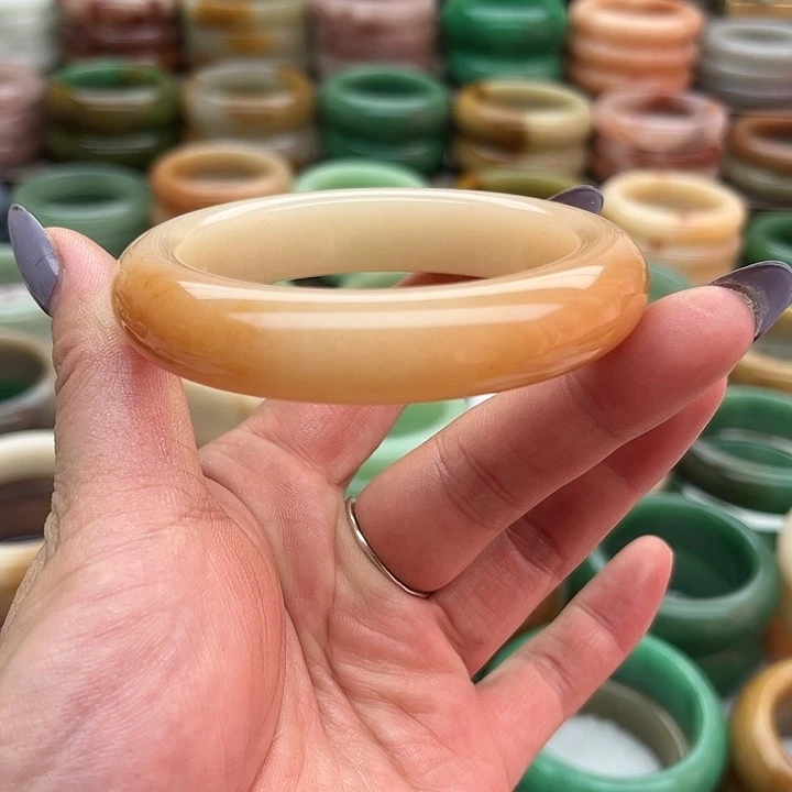 合金手镯石英质玉有****！