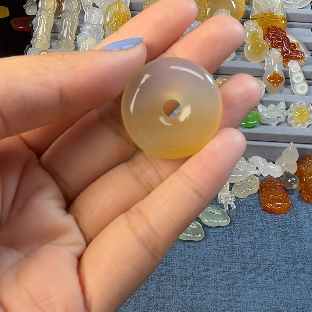 玛瑙/玉髓未镶嵌颈饰